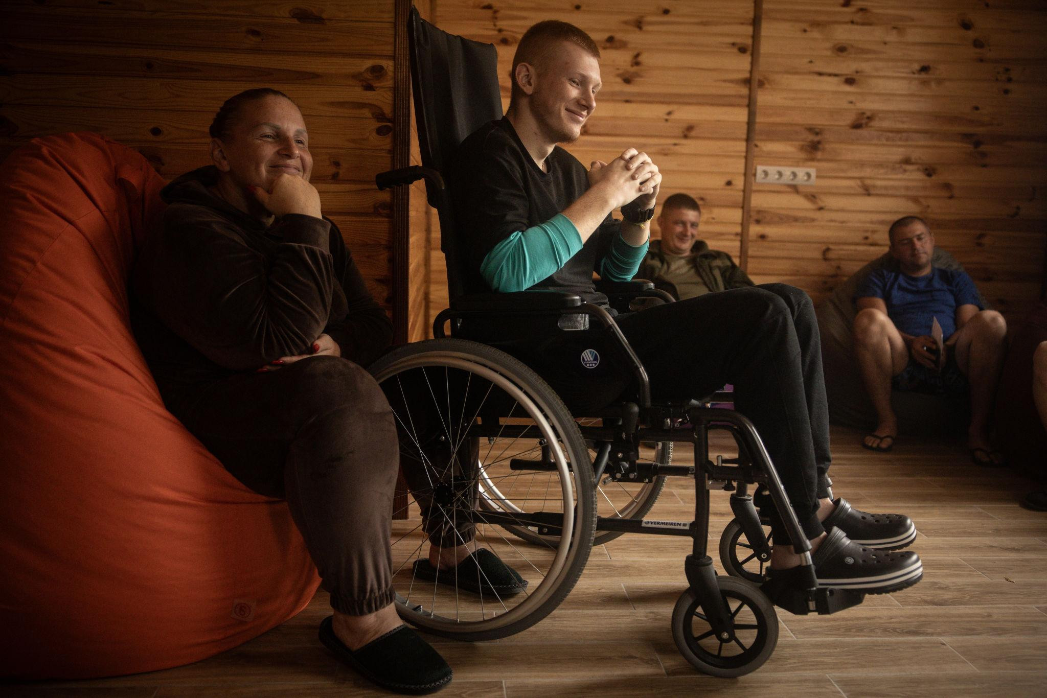 Advanced prosthetics fitting and mobility rehabilitation session for wounded Ukrainian soldier